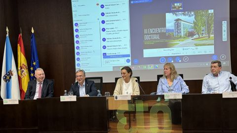 Inauguracin del encuentro en Turismo