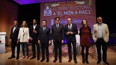 De izquierda a derecha, el presidente del PP en Catalua y candidato del partido a las elecciones catalanas, Alejandro Fernndez; la lder de los comuns en el Parlament, Jssica Albiach; el secretario general y candidato de Vox, Ignacio Garriga; el presidente de la Generalitat y candidato de ERC a la reeleccin, Pere Aragons; el primer secretario y candidato del PSC a las elecciones catalanas, Salvador Illa; el exconseller Josep Rull; la candidata de la CUP para la presidencia de Catalunya, Laia Estrada, y el lder de Ciudadanos en Catalua y candidato a las elecciones catalanas, Carlos Carrizosa, durante el debate celebrado en Barcelona