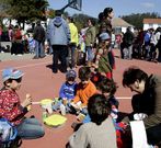 Concentraci�n de padres en San Sadurni�o, el 2 de mayo.