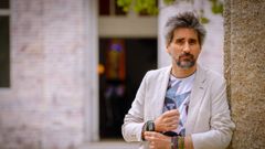 El escritor publica una nueva novela