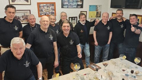 Encuentro de Os Cacholeiros con la Sociedad Gastron�mica Luguesa