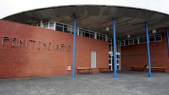 Imagen de la entrada de la c�rcel de Teixeiro