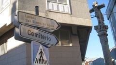 La calle Cidade de Viveiro empieza en el cruce de Os Catro Cami�os