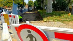 Obras de la senda peatonal de Ourense en las inmediaciones de Os Remedios