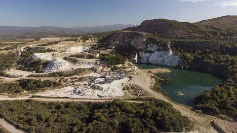 Imagen de la mina de Penouta, sin actividad en Viana do Bolo