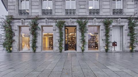 Fachada de la tienda efímera de Zara Home en el Zara de la calle Compostela de A Coruña.