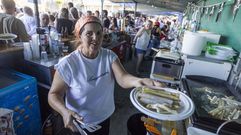 Fisterra tiene en marcha este fin de semana una fiesta gastron�mica en torno al longueir�n