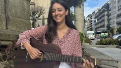Carla Lourdes, en una fotografa tomada en una calle de Vigo. 