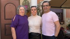 Los gallegos Elena Rodr�guez, Mar�a Jos� Se�ar�s y Jos� Antonio Vi�a, ayer en Fuerteventura