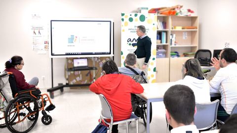 La fundaci�n Cibervoluntarios imparti� una formaci�n sobre �podcasting� en Ambar