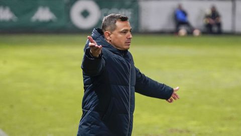 El t&eacute;cnico valenciano del Ourense CF vivir&aacute; su segundo derbi en su densa campa&ntilde;a de debut