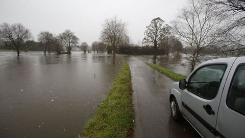 El Mi�o desbordado en Muimenta