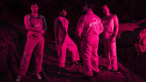 Grupo vigu�s Six Legged Elephant (6LE)