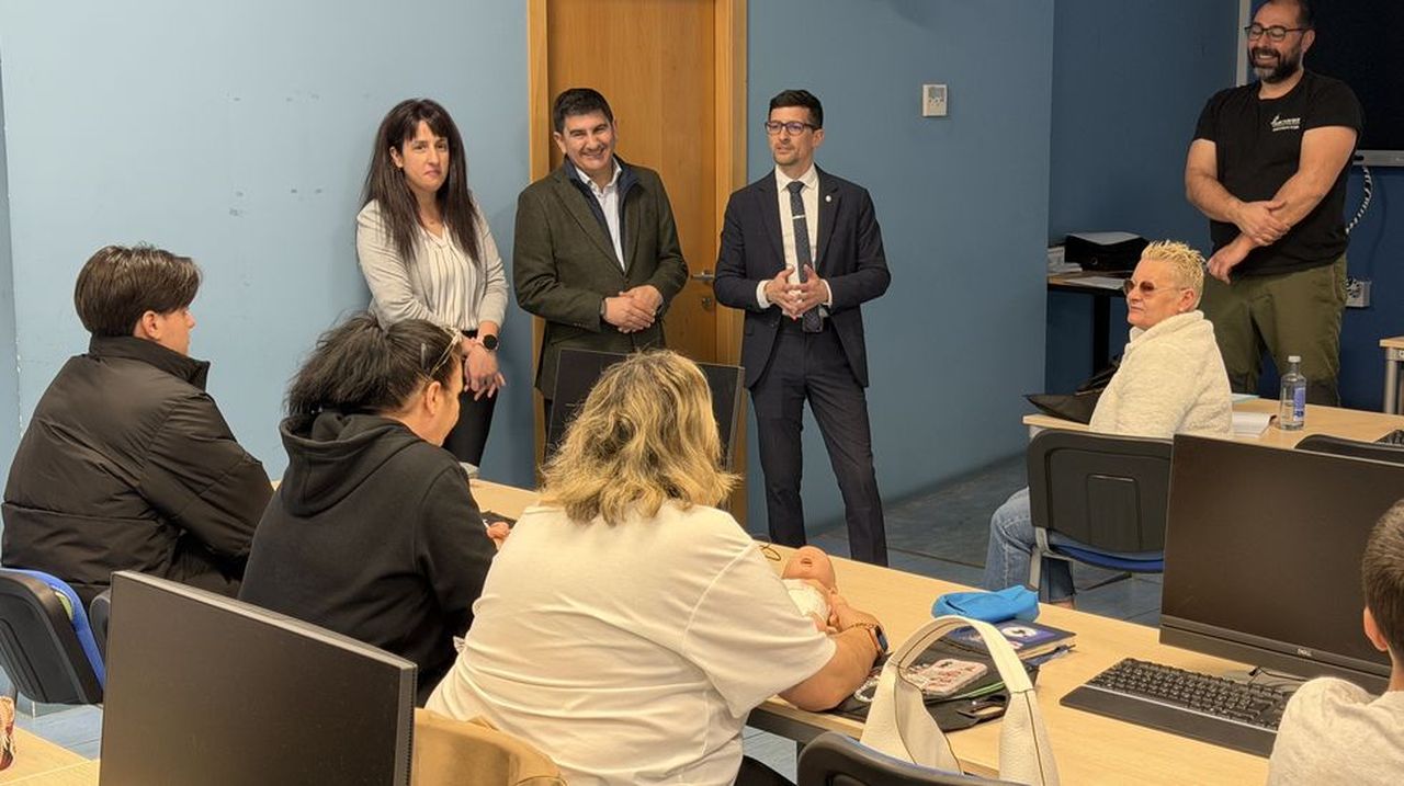 Padrón y Dodro ofertan un taller dual de empleo de nueve meses centrado en jardinería y urbanización