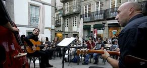 Califa Swing Tr�o son fans incondicionales de �Le Quintette du Hot Club de France�.
