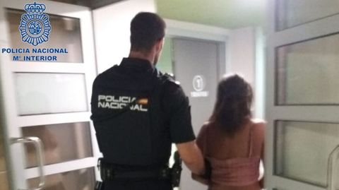 Detenci�n de la agresora que arranc� parte de una oreja a otra mujer en Palma.