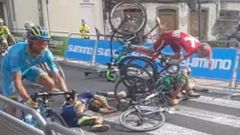 La accidentada llegada de La Vuelta a Lugo, en c�mara lenta