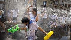 Imagen de archivo de la fiesta del agua durante los San Juerguines.