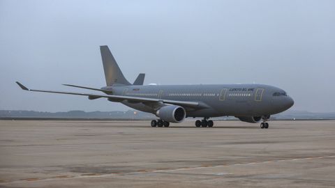 Vista de un avi�n A330 MRTT, en la Base A�rea de Torrej�n de Ardoz (Madrid).