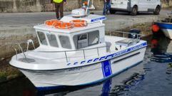 El Mar de Louriz�n, atracado en el muelle de Os Praceres