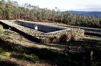 El cementerio de Teo cost� 580.000 euros aportados por el Estado.