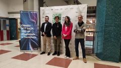 En la imagen, el estudiante del Saturnino Montojo tras la celebrac��n del certamen auton�mico en A Coru�a