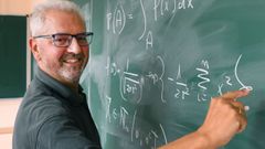 El profesor Wenceslao Gonz�lez Manteiga