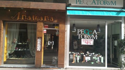 Un peque�o comercio en huelga