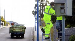 O Grove ha tenido que pedir permiso para instalar los sem�foros de velocidad. 