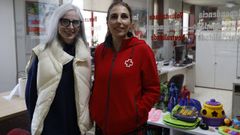 Teresa, madre de acogida, con la psic�loga del servicio, Sonia L�pez