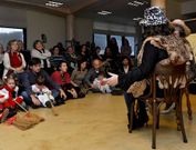 El centro APEM de Cee celebr� ayer su festival navide�o