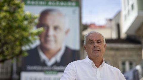 Pachi Vzquez, en la campaa de las municipales del 2019, en O Carballio.