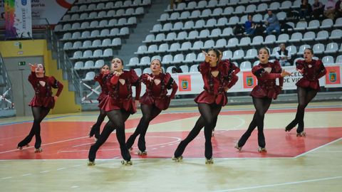 Formaci�n del Club Aehde O Carballi�o