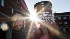 Aitor Castro, con el nuevo sabor de las Perusi�as, canela