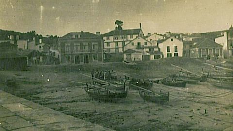 Imagen del puerto de Ribeira de 1900