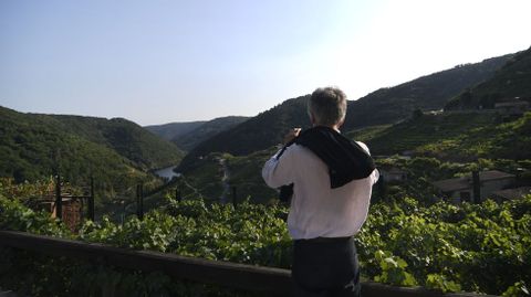 Los participantes en la visita aprovecharon para tomar fotografas de la zona