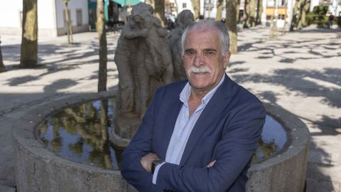 Xo�n Xes�s Carril, alcalde de Arz�a