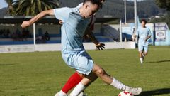 Iago Crua, con la seleccin mariana, este verano frente al Lugo.