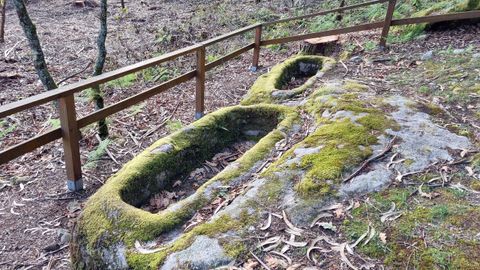 Tumbas antropomrficas de poca visigtica en Marzn, O Rosal