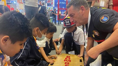 El jefe de salvamento cervense durante la formación en Guadalajara (México)