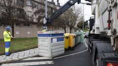 Imagen de archivo del servicio de recogida de basura en la ciudad de Ourense