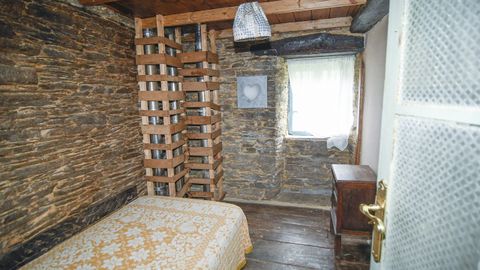 Una de las habitaciones de la casa de turismo rural.
