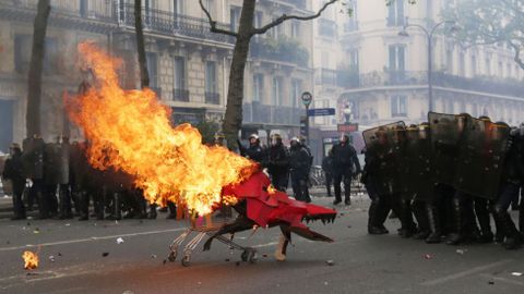 París