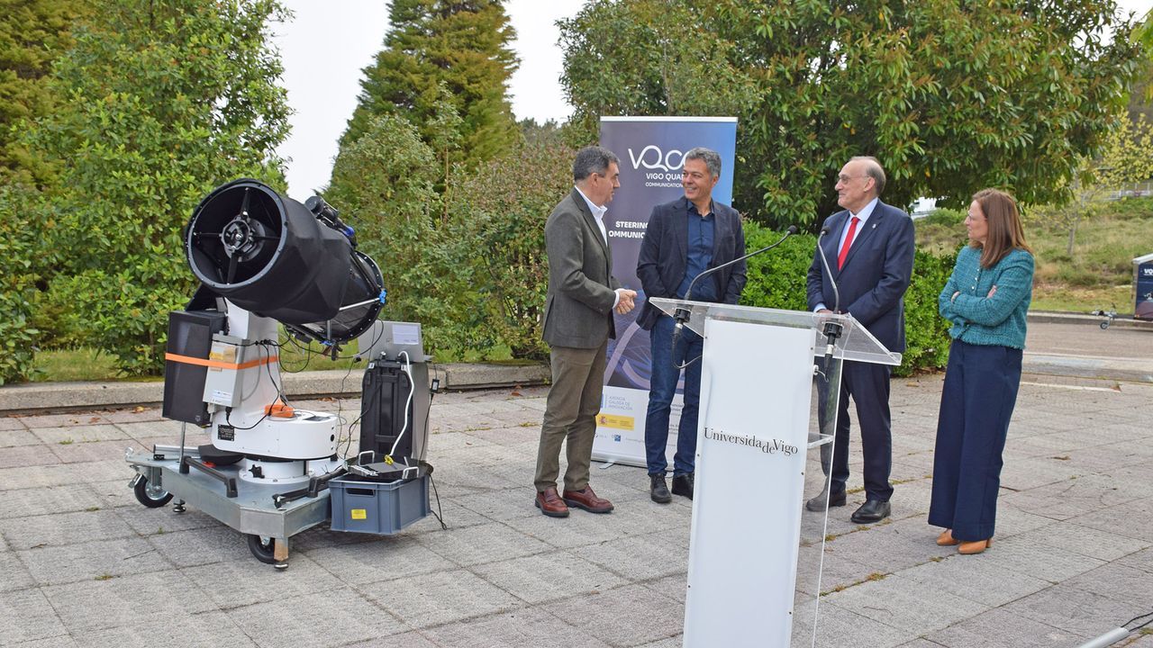 La Universidade de Vigo estrena la mayor estación cuántica terrestre de España
