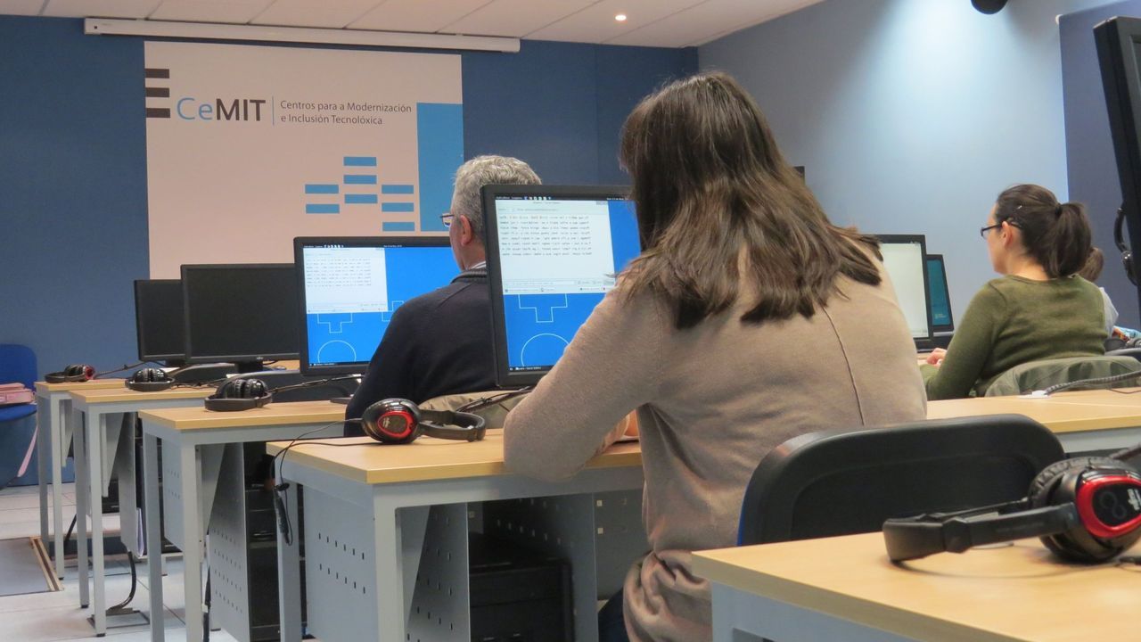 Abre el plazo de inscripción para obtener la certificación gallega en competencias digitales de iniciación