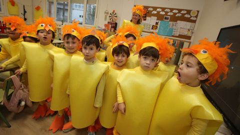 No CEIP San Tom� disfrazaronse de personaxes de contos