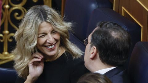 Yolanda Daz junto a Jos Manuel Albares, durante la ceremonia