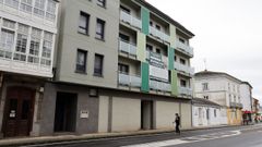El edificio, con los pisos a estrenar, se encuentra en pleno centro de San Cosme, en la traves�a
