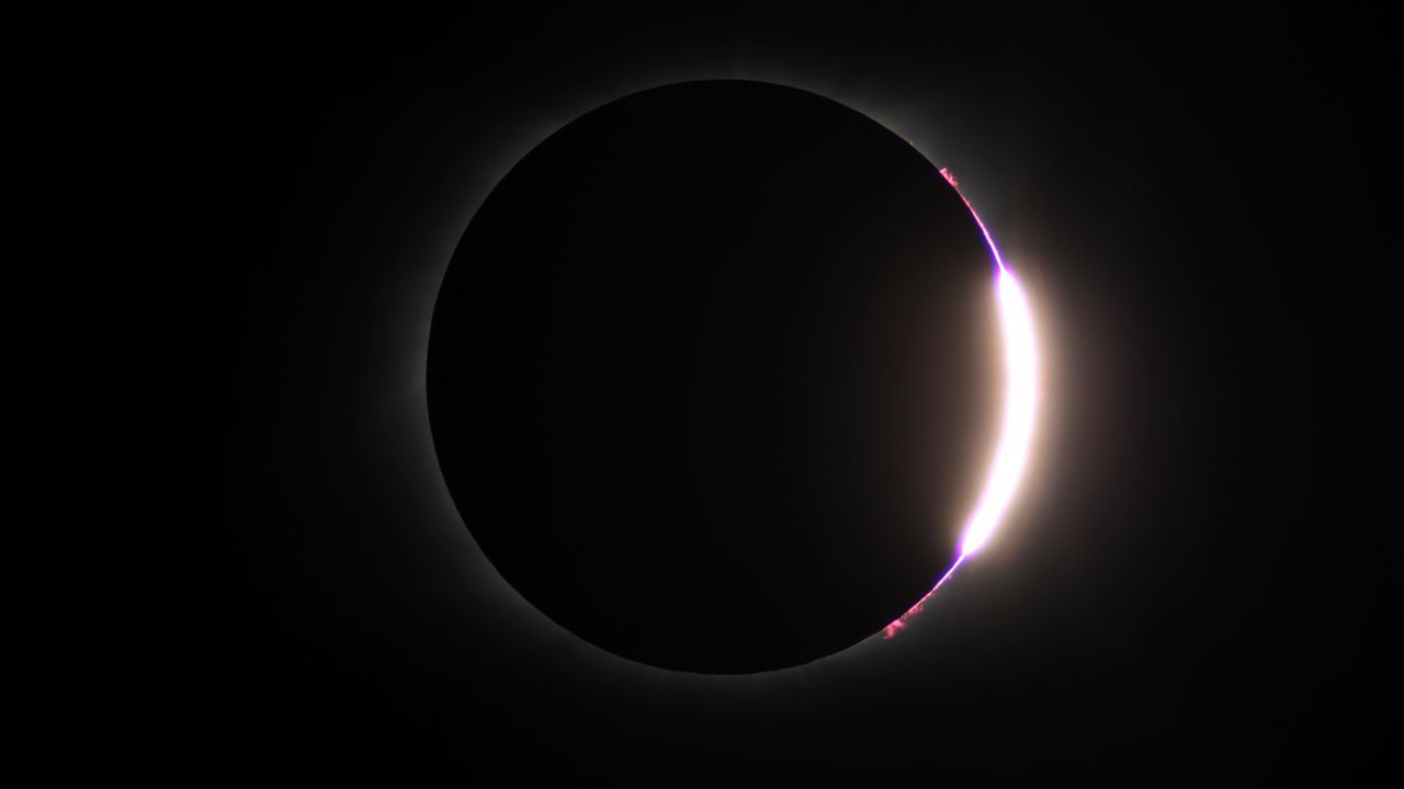 Seis gráficos para entender el eclipse total de Sol del que Galicia será testigo privilegiado