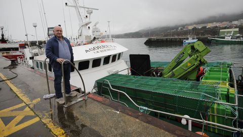 Paco de Nieto, uno de los armadores histricos de Burela, reparar el Agorreta tras el incendio